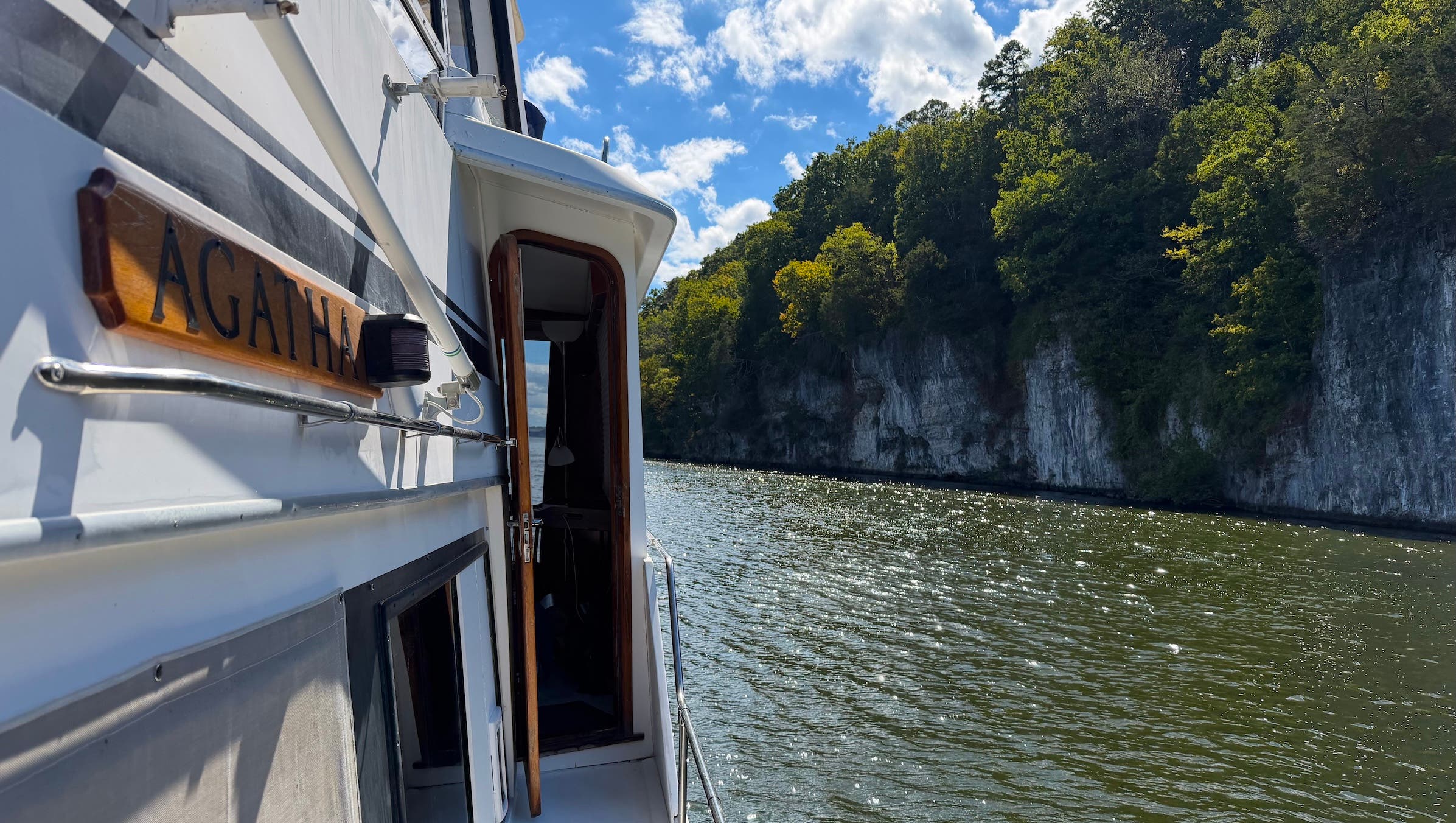 the agatha ship sailing toward a DWS cliff in tennessee
