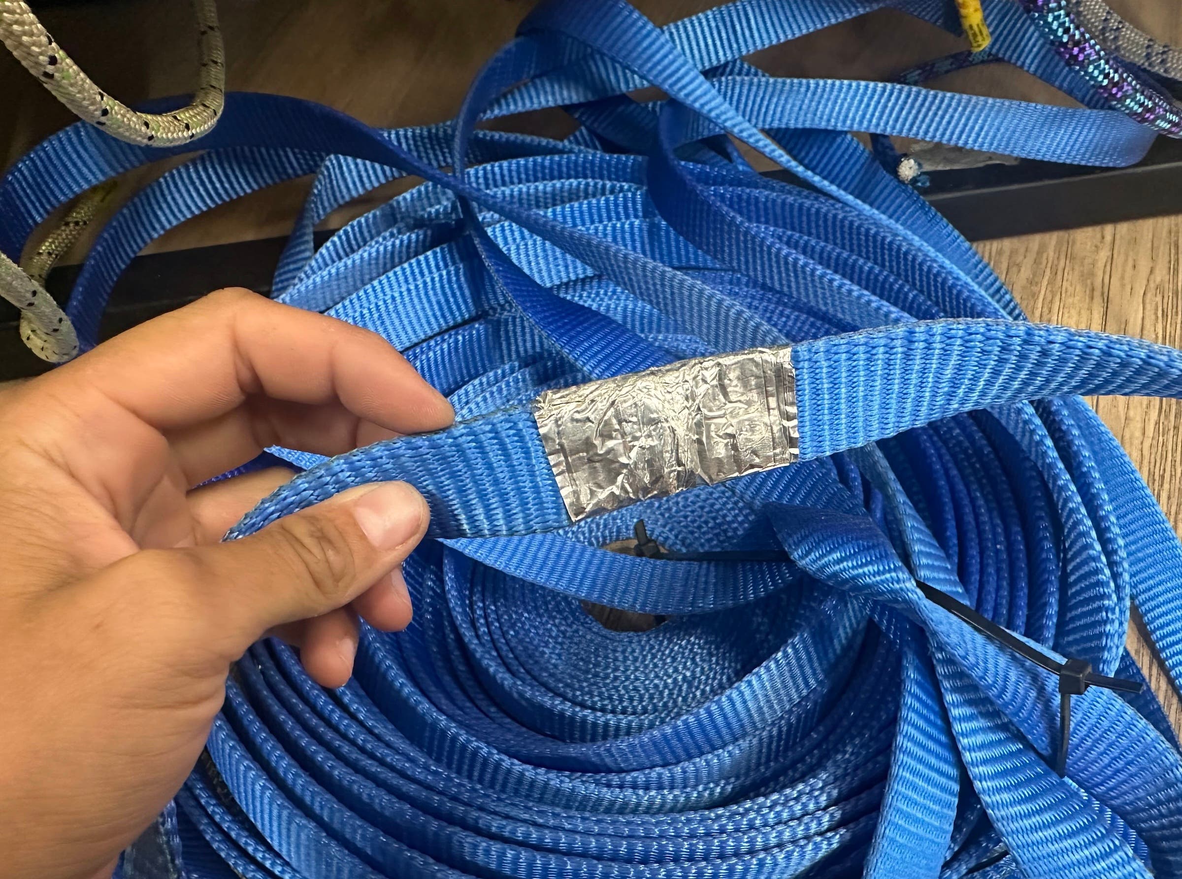 taped spliced bulk webbing